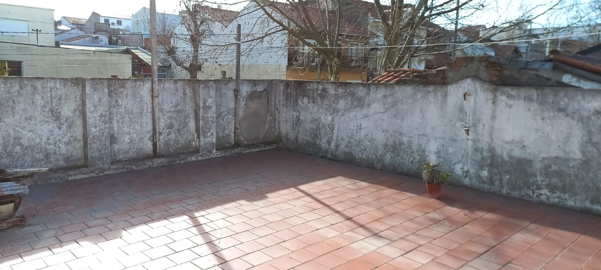 Excelente Chalet 4 amb. P. Alta - Comercial o Profesional