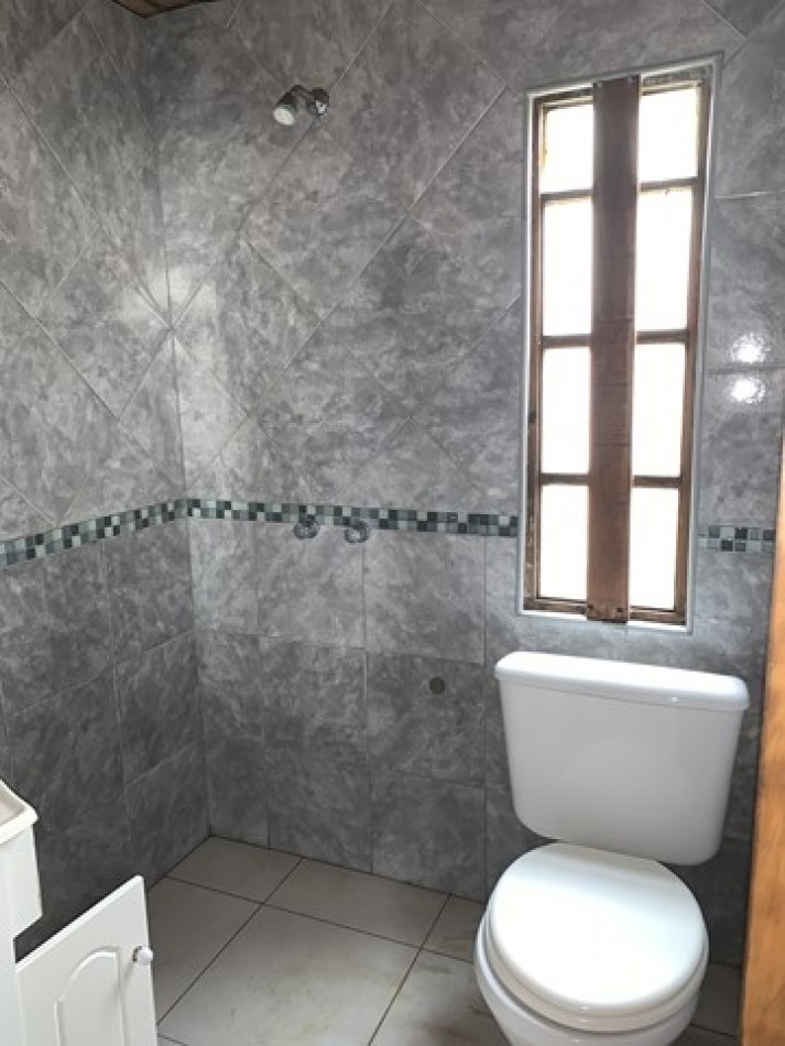 Chalet  5 ambientes - Patio - Parrilla - Parque - En lo mejor del Barrio Colinas Bajas de Peralta Ramos 