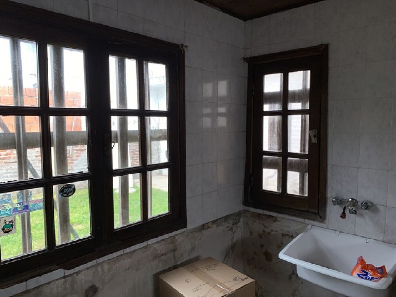Chalet  5 ambientes - Patio - Parrilla - Parque - En lo mejor del Barrio Colinas Bajas de Peralta Ramos 