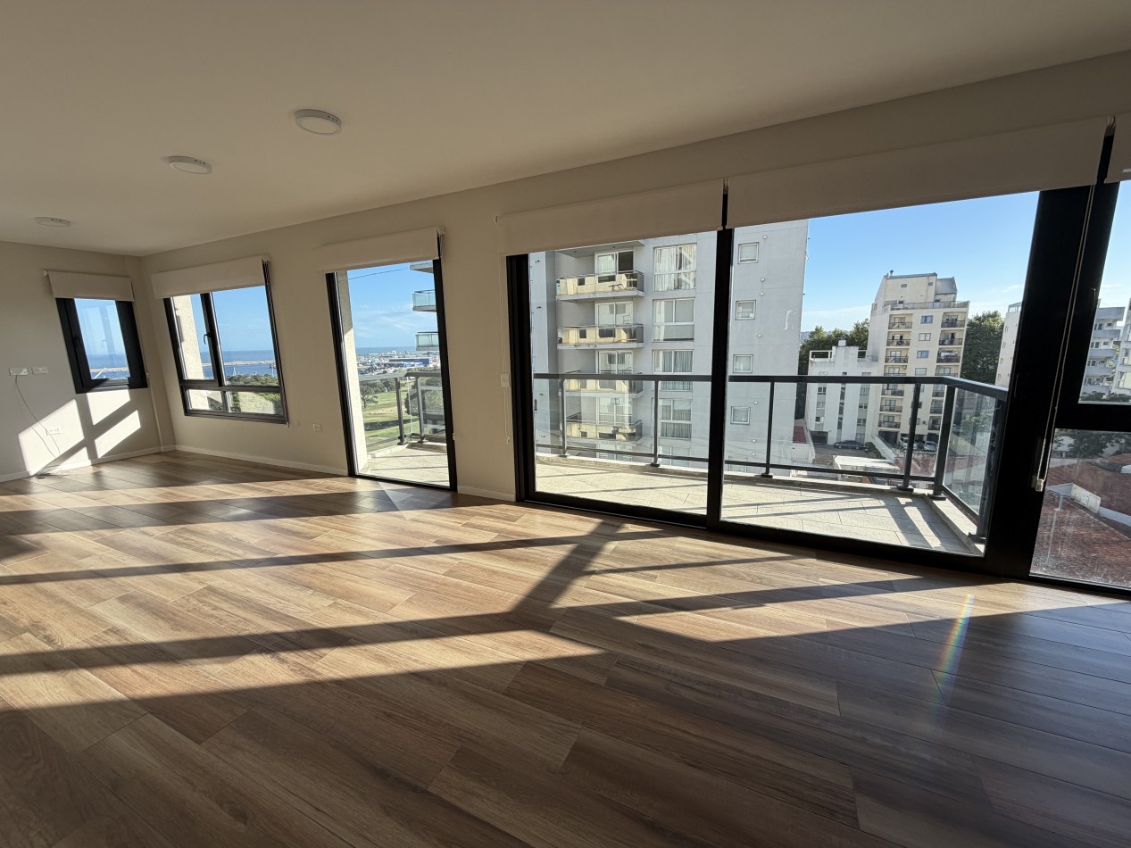 Departamento 3 amb. con cochera a estrenar