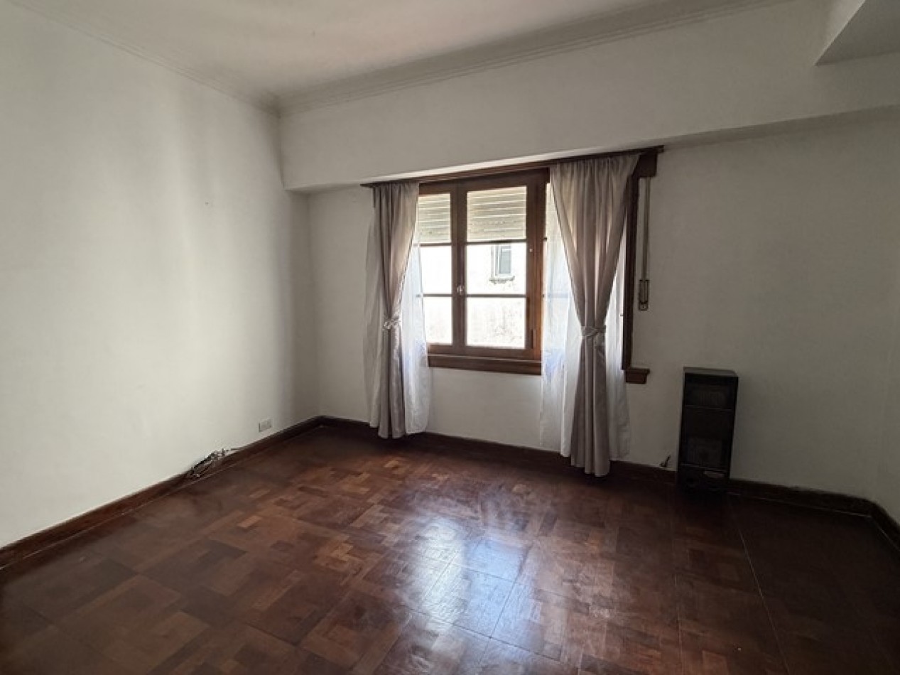 Departamento con 2 baños - cochera
