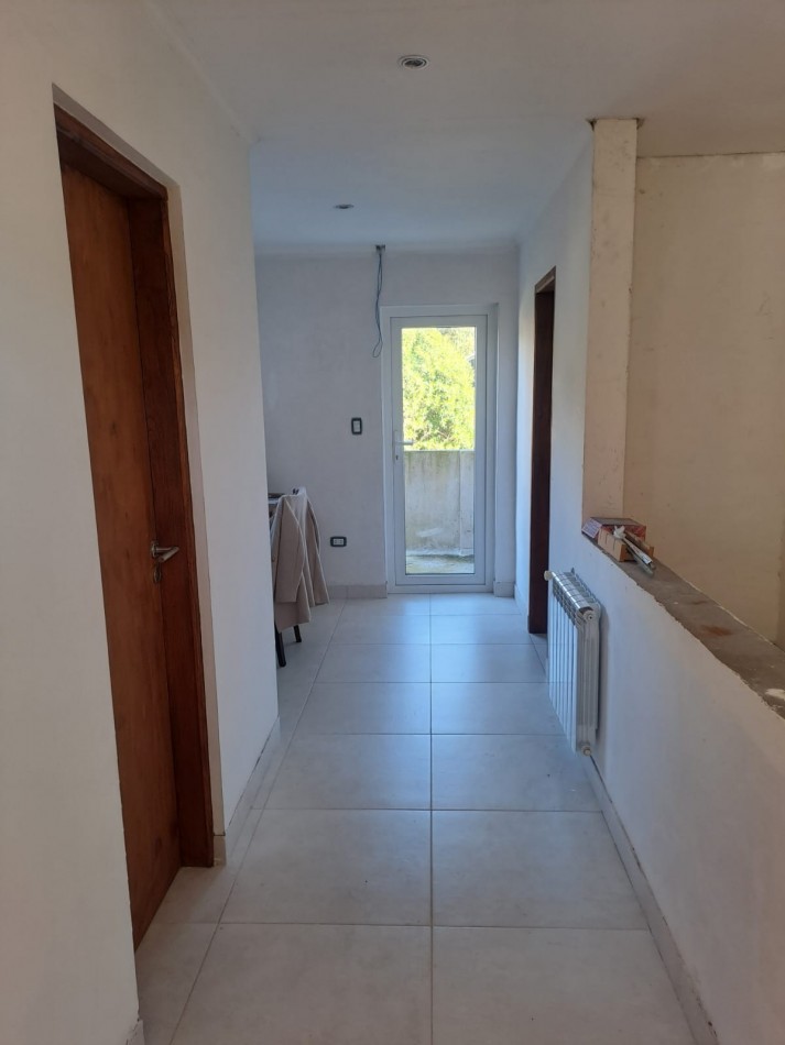 Chalet 5 amb. - escritorio - garage doble paralelo - parque