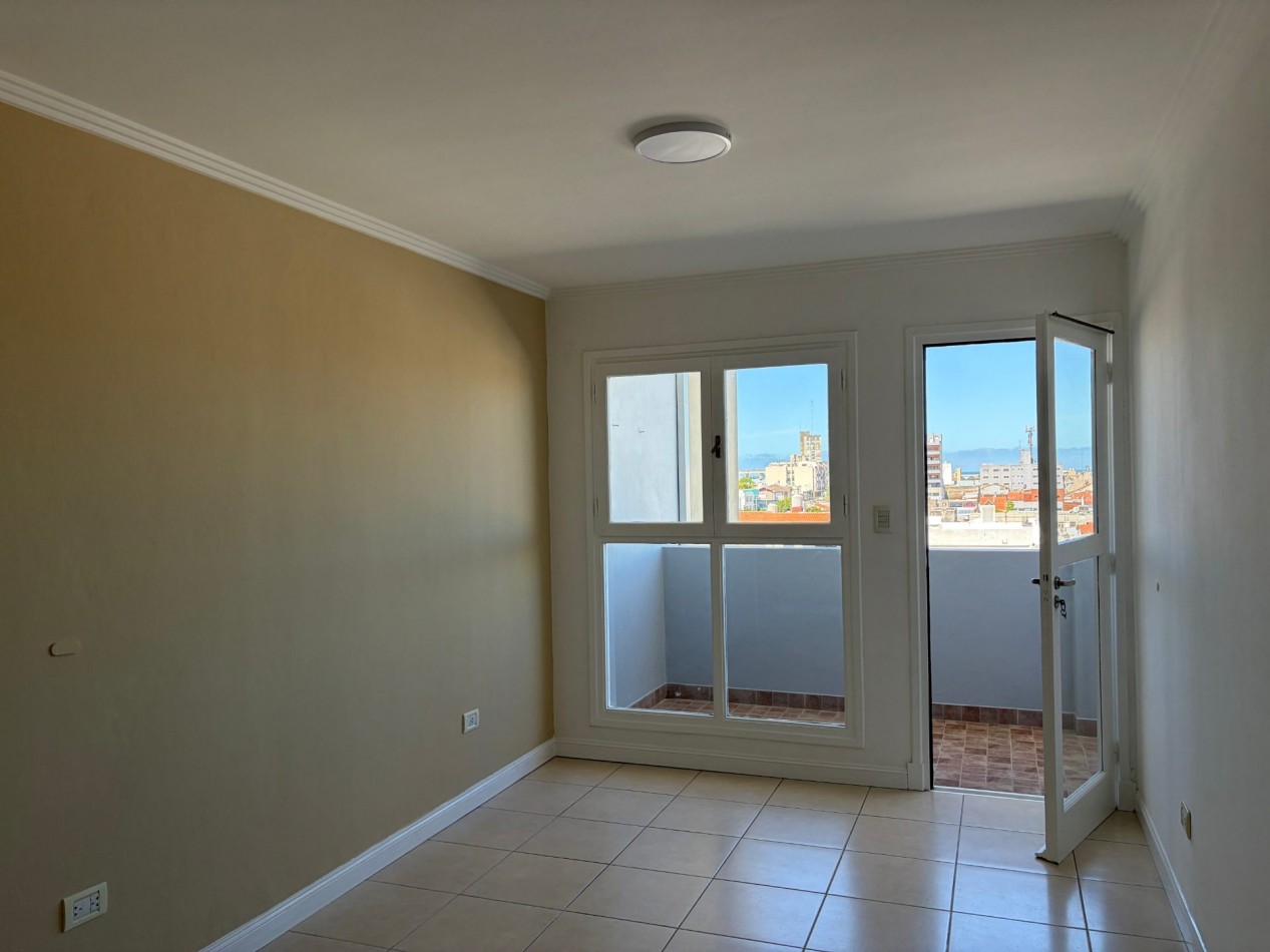 DEPARTAMENTO 3 AMB. CON BALCON TERRAZA 