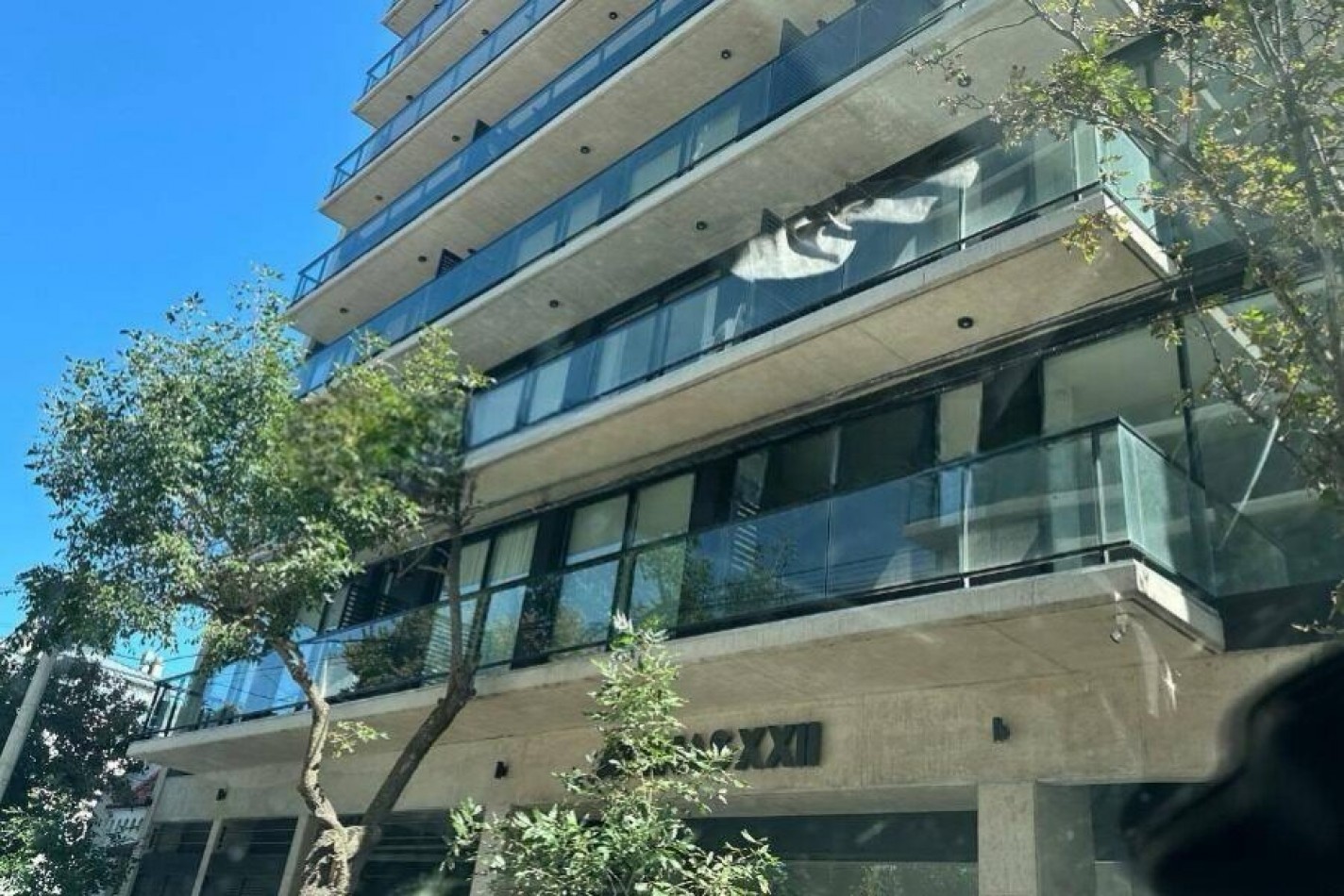 Departamento 2 amb. c/coch. Guemes