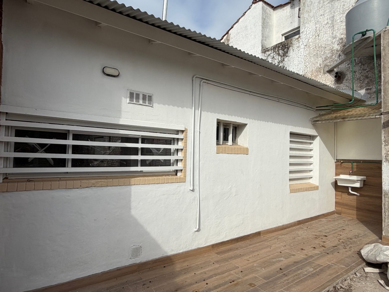 Chalet 3 ambientes en PH con garage y patio
