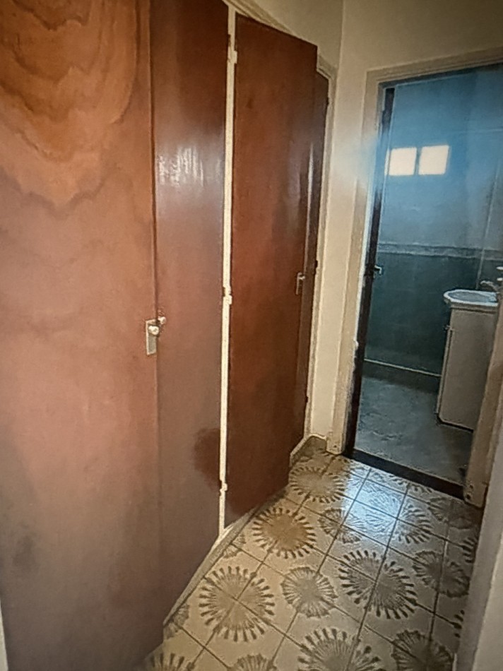 Dpto. 3 amb. c/patio 