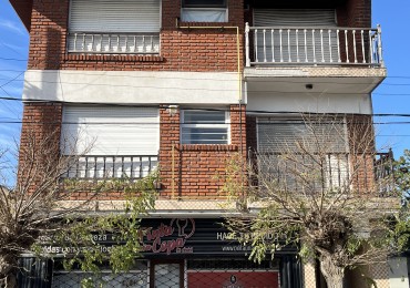 DPTO. 3 AMB. CON BALCON A LA CALLE-BAJAS EXPENSAS-MUCHO SOL!! ZONA FACULTAD!!