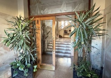 Departamento con 2 baños - cochera